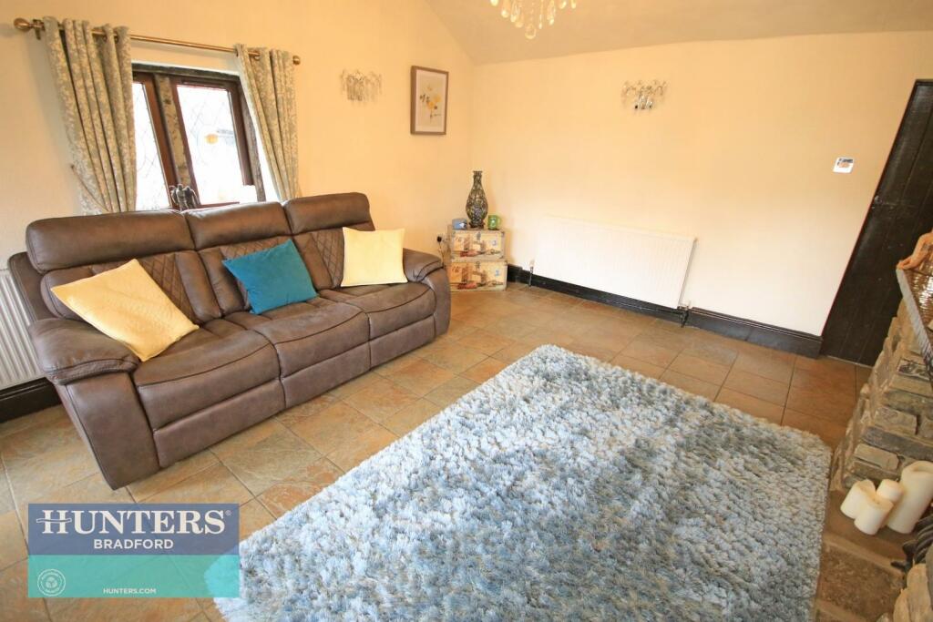 Additional image 6 of 503 & 503A, Sticker Lane, Laisterdyke, Bradford, West Yorkshire, BD4 8RB