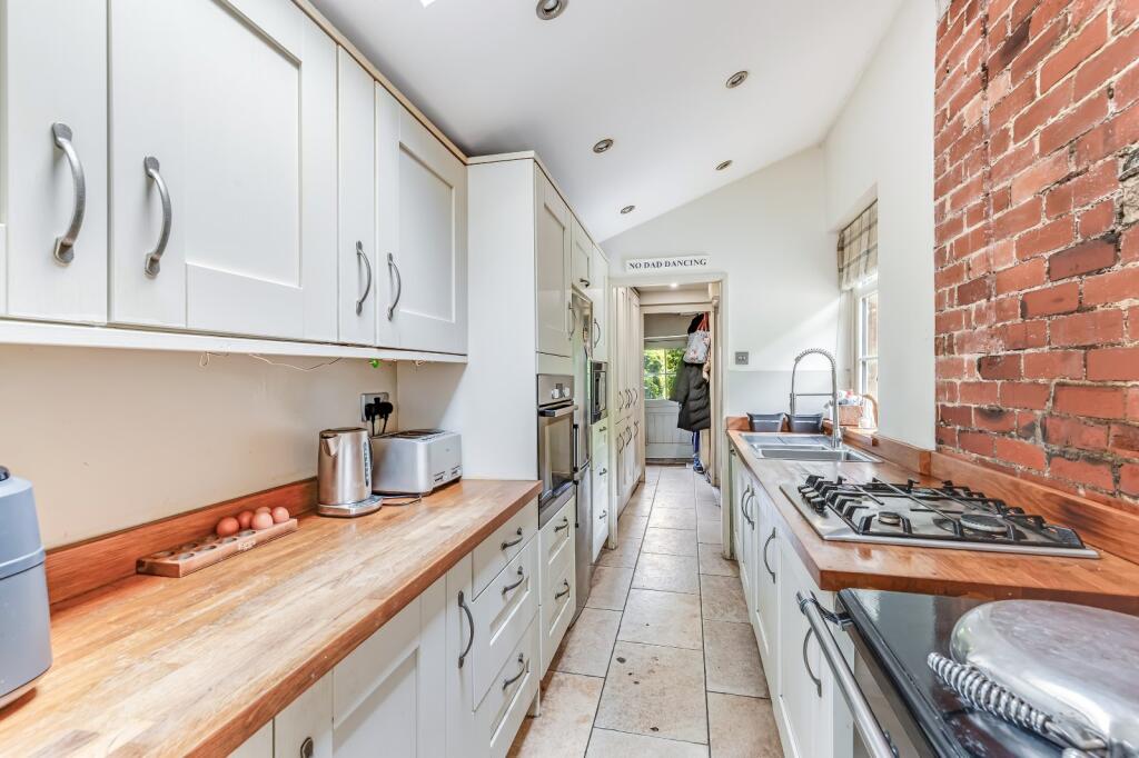 Wood Grove, Skipton, North Yorkshire, BD23 photo 4