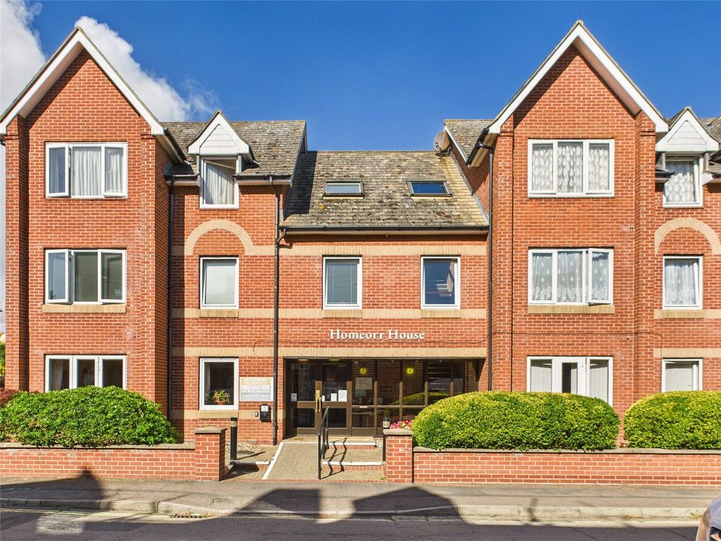 Additional image 6 of 1 bed flat for saleFelix Road, Felixstowe, Suffolk IP11