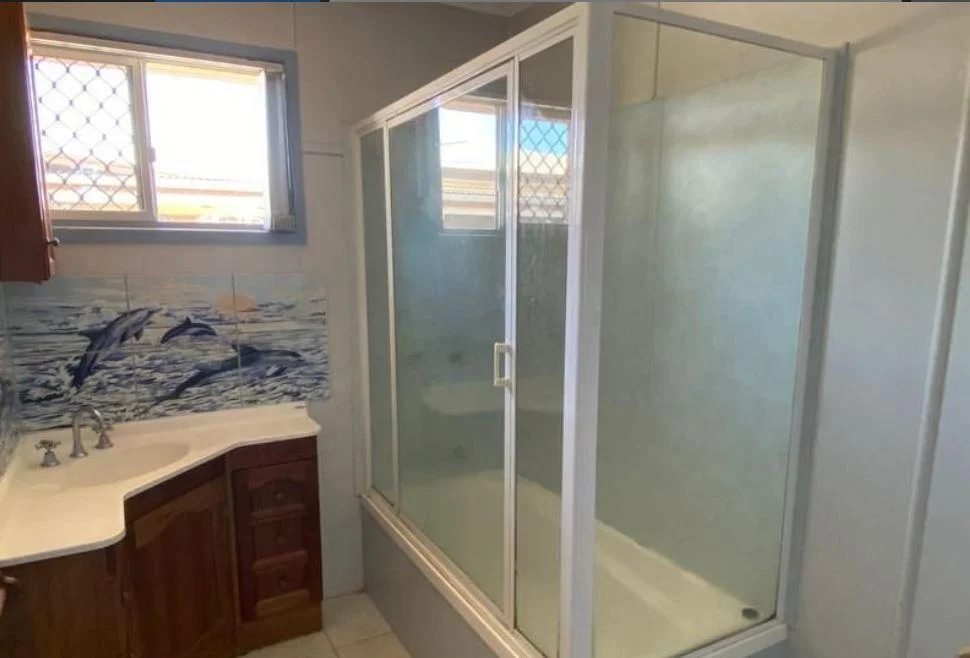 Additional image 6 of Unit 2/12 Dix Street, Kepnock QLD 4670