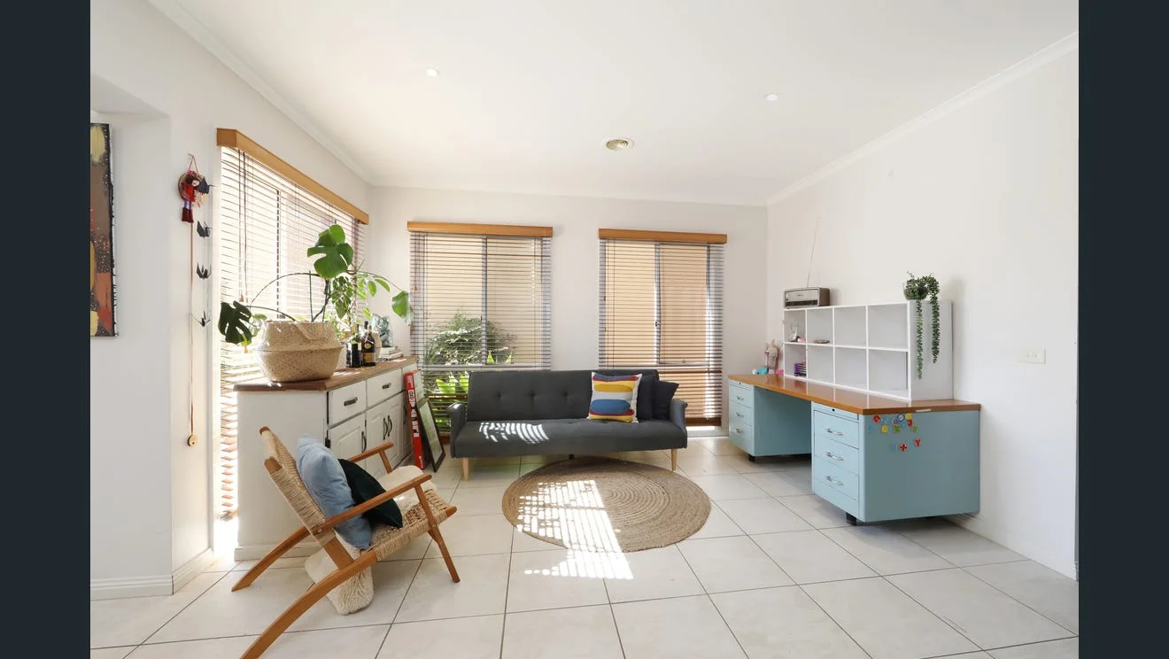 Additional image 2 of 64 Sovereign Manors Crescent, Rowville VIC 3178