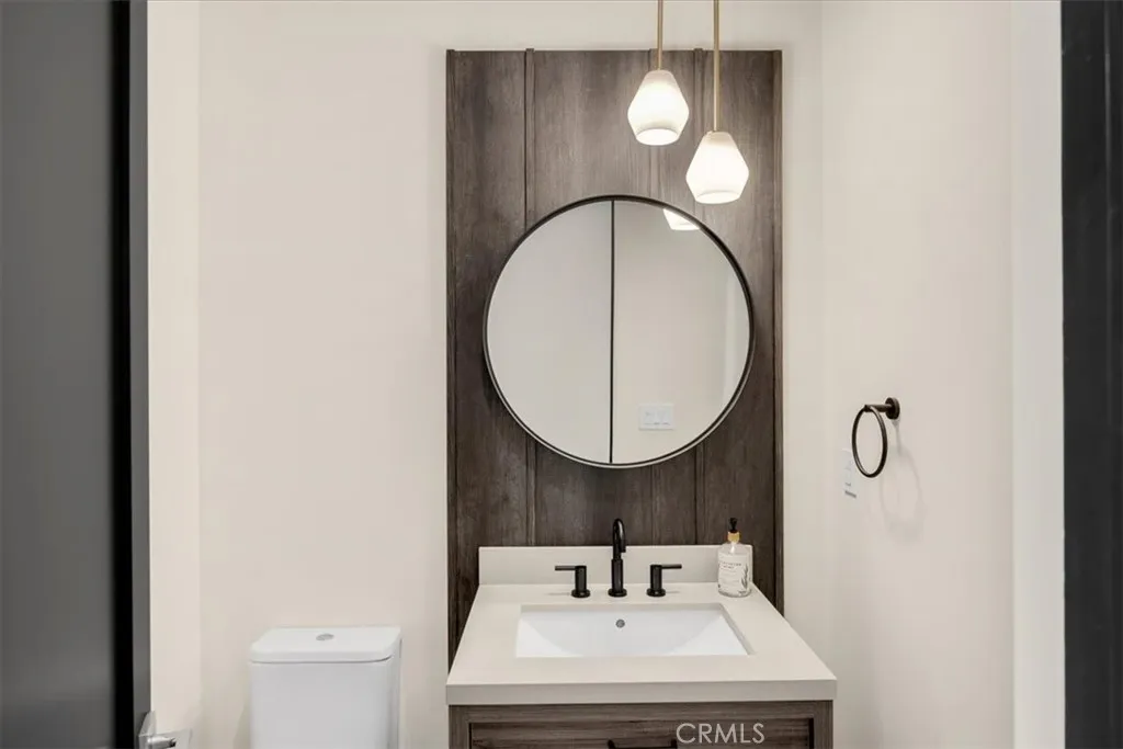 Additional image 64 of 756 W 19th Street Unit B, Costa Mesa, CA 92627
