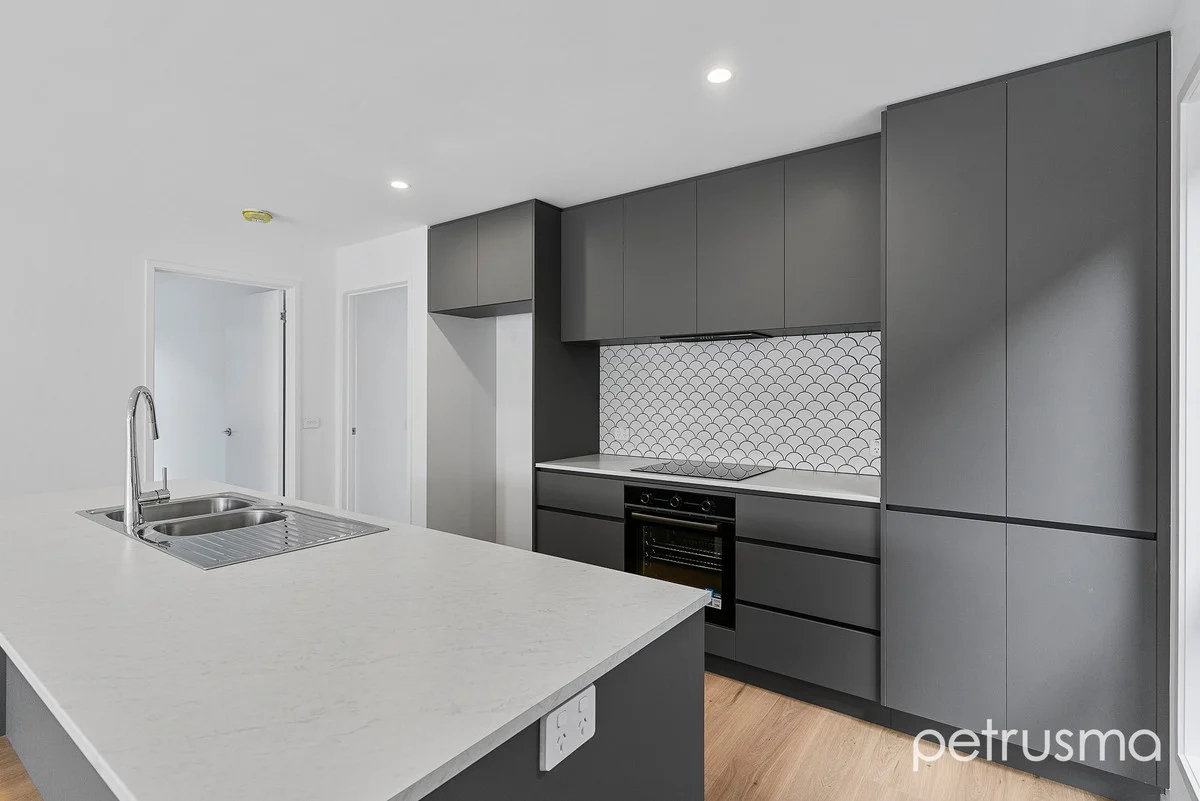 Additional image 2 of 2/20 Kotona Street, Rokeby TAS 7019