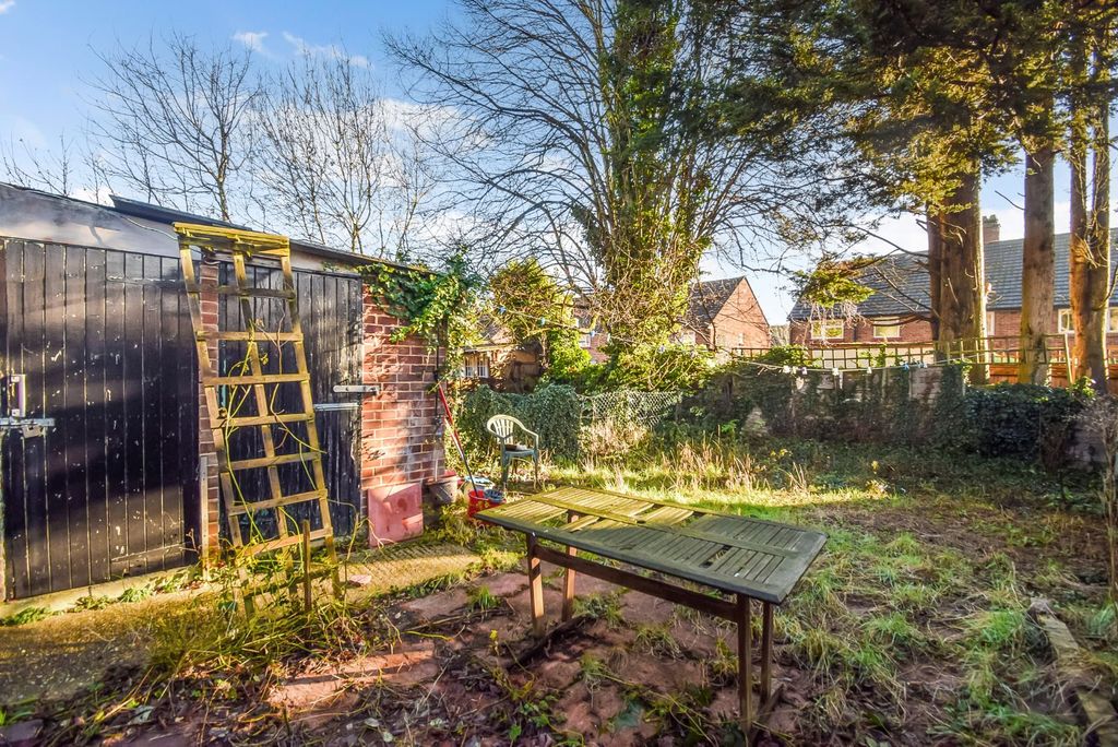 Additional image 7 of 2 bed maisonette for saleThirlmere Avenue, Near Burnham, Berkshire SL1