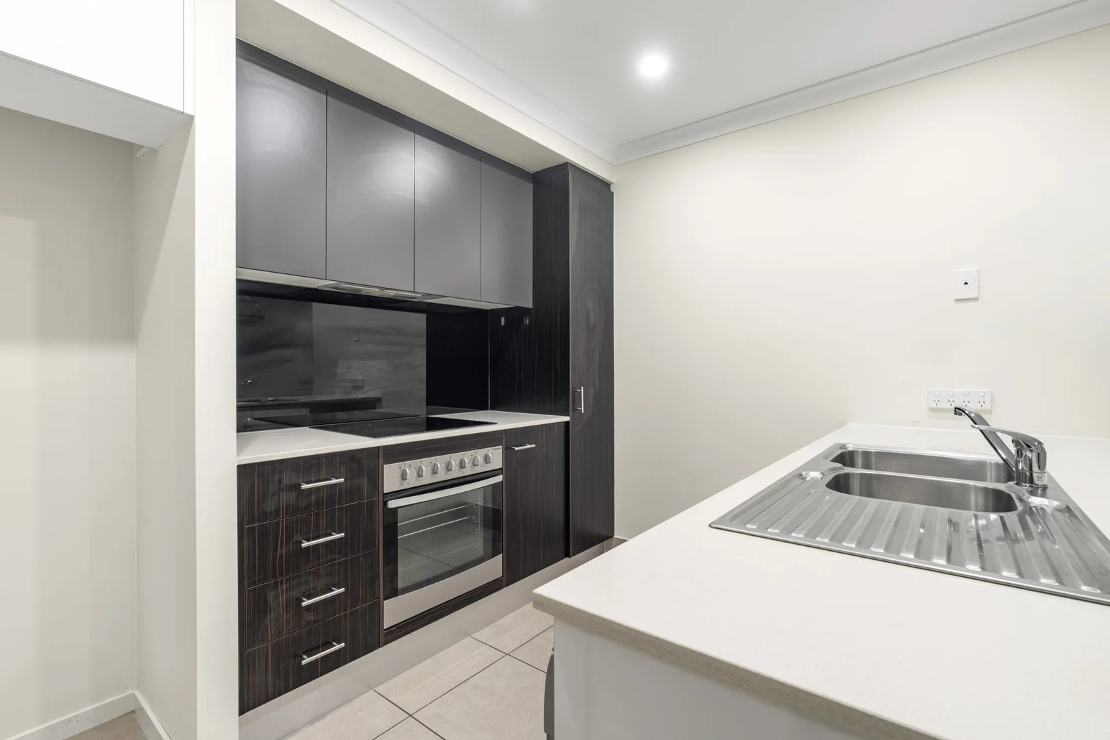 Additional image 4 of 1/6 Carnarvon Avenue, Springfield Lakes QLD 4300