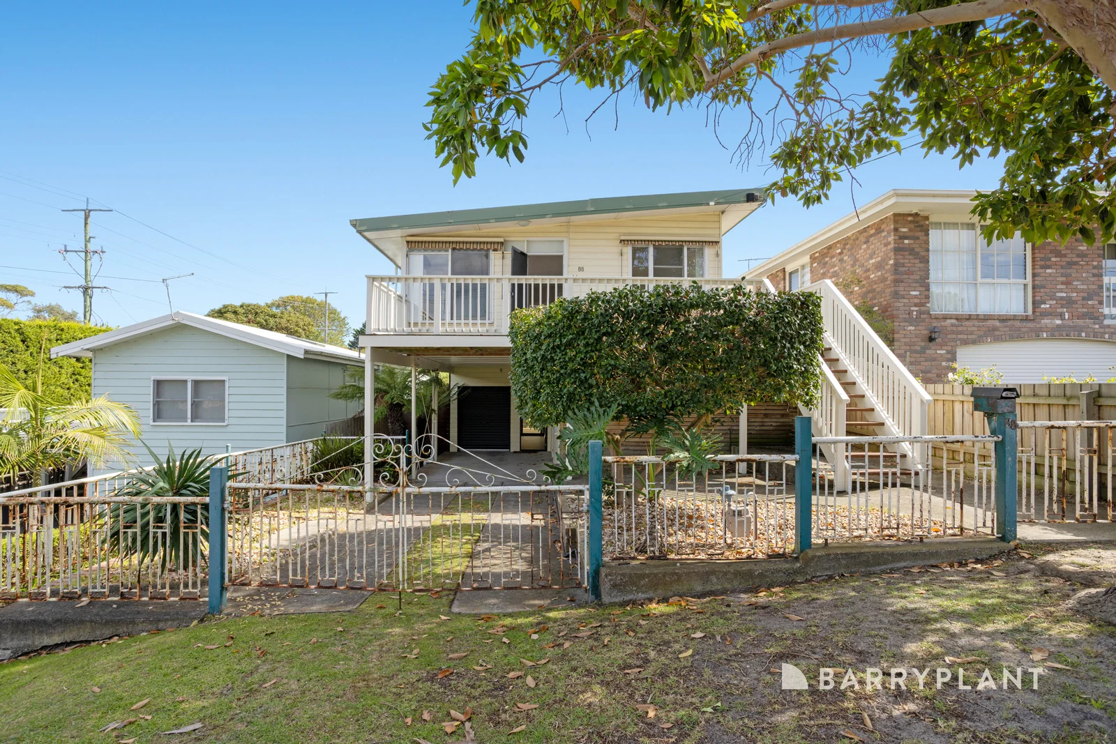 88 Seventh Avenue, Rosebud VIC 3939