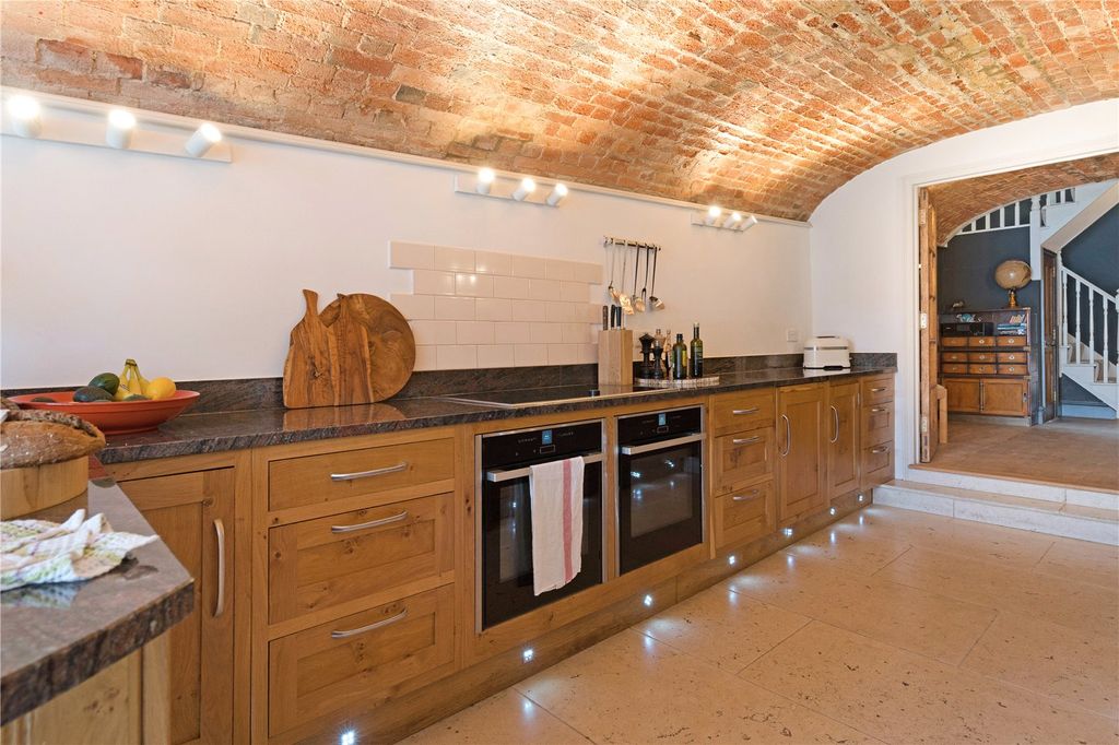 Additional image 13 of 5 bed terraced house for saleSt. Peters Street, Stamford, Lincolnshire PE9