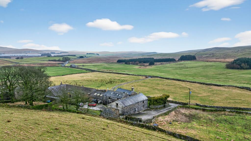 Malham Moor, Settle, North Yorkshire, BD24 photo 3