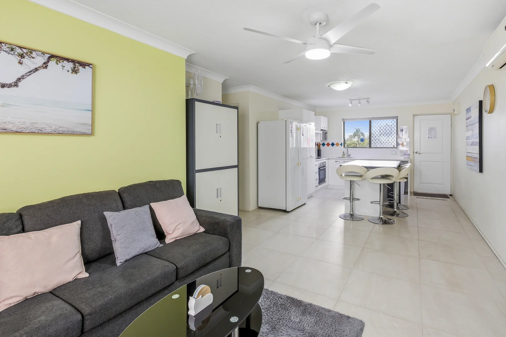 Additional image 3 of 208/132 Marine Parade, Southport QLD 4215