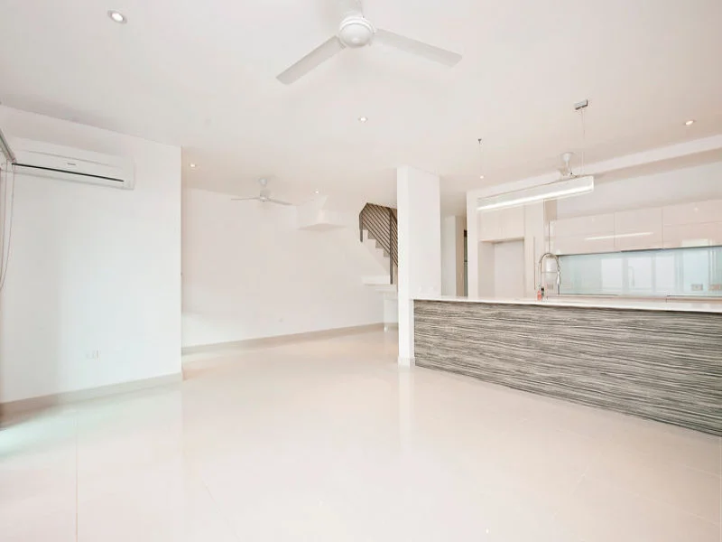 Additional image 2 of 2/4 Hinkler Crescent, Fannie Bay NT 0820