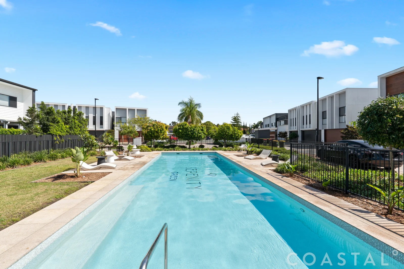 5/8 Ben Dalley Drive, Helensvale QLD 4212