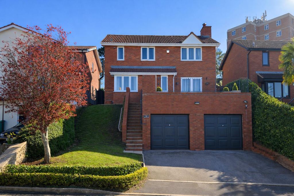 4 bed detached house for saleSpringfield Road, Portishead. BS20