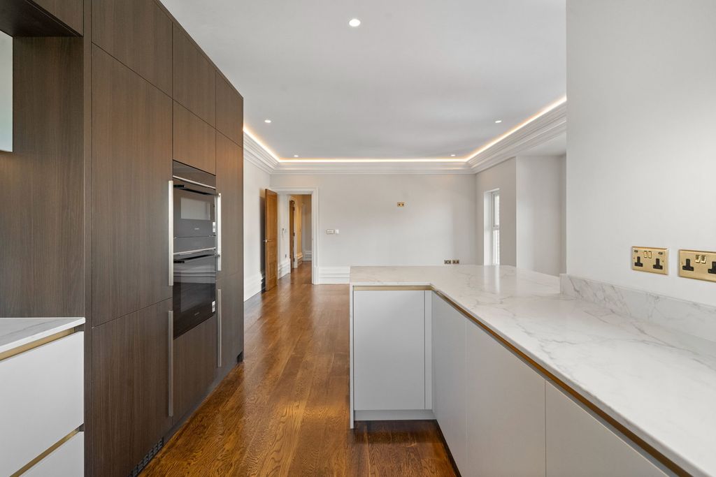 Additional image 9 of 3 bed flat for saleVictoria Road, Formby L37