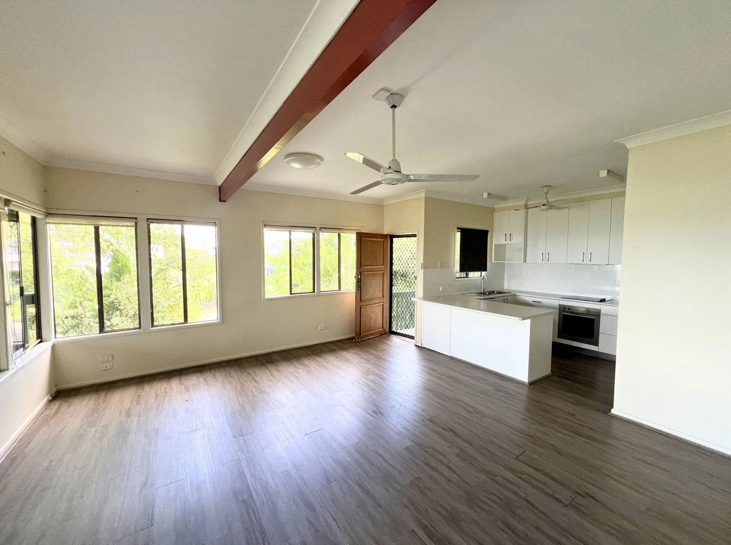 16 Albert Street, Margate QLD 4019 photo 3