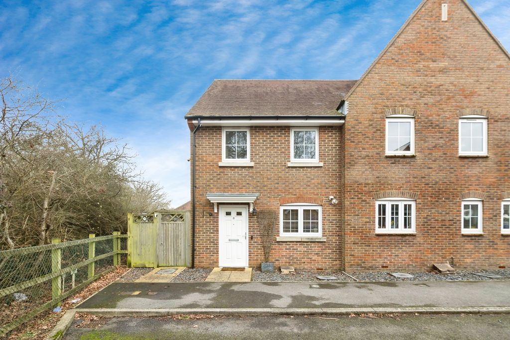 Additional image 15 of 2 bed semi-detached house for saleHolmbush End, Faygate, Horsham, West Sussex RH12