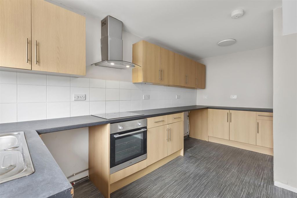 Additional image 4 of 3 bed terraced house for saleGordon Street, Ilkley LS29