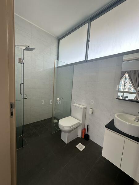 151 Holland Road photo 3