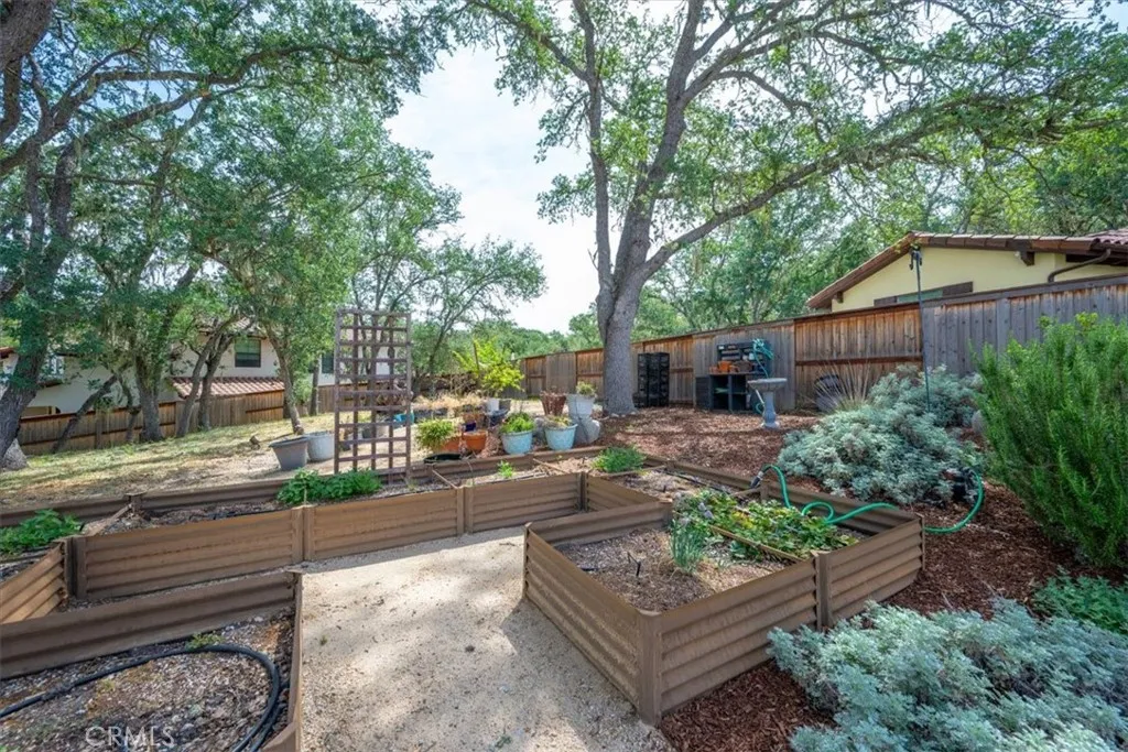 Additional image 110 of 9320 Via Castillo, Atascadero, CA 93422