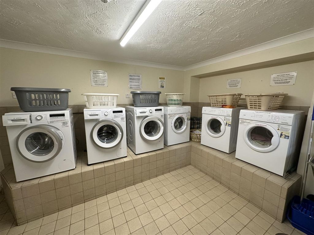 Additional image 7 of 1 bed flat for saleSquires Court, Cockerton, Darlington DL3