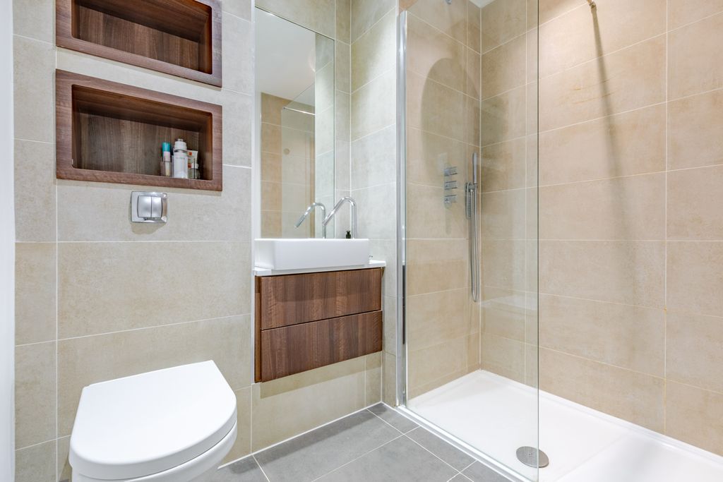 Additional image 8 of 3 bed flat for saleGoldstone Crescent, Hove BN3