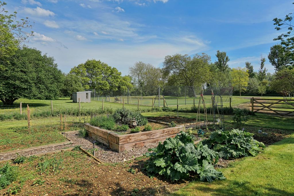 Additional image 17 of 6 bed detached house for saleLechlade, Gloucestershire GL7