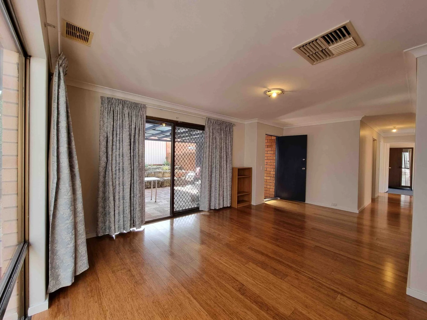Additional image 2 of 6 Laing Ln, Mosman Park WA 6012