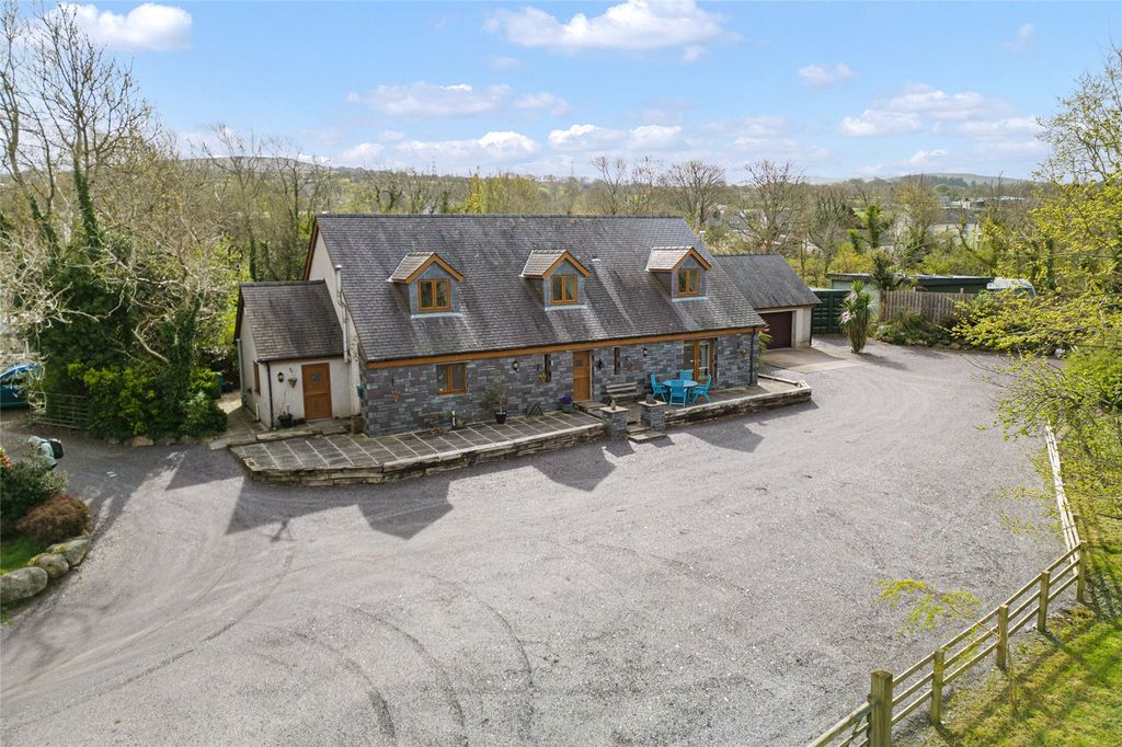 5 bed equestrian for saleRhos Isaf, Caernarfon, Gwynedd LL54