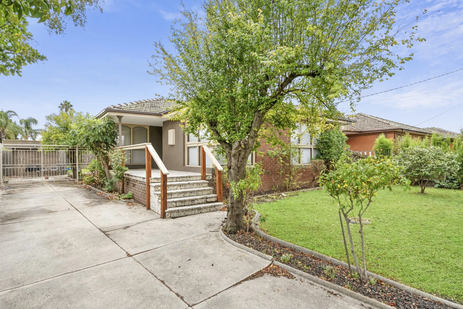 27 Kefford Avenue, Lalor VIC 3075