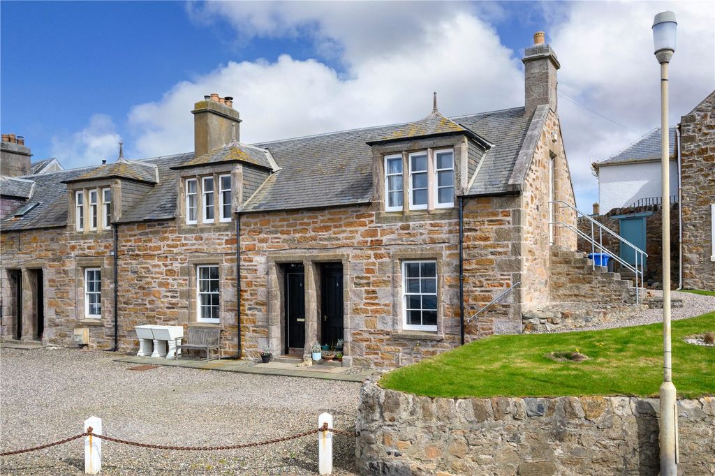 4 bed end terrace house for saleThe Toft, Elie, Leven, Fife KY9