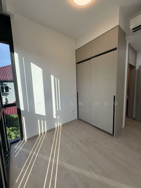 21 Lorong K Telok Kurau photo 3