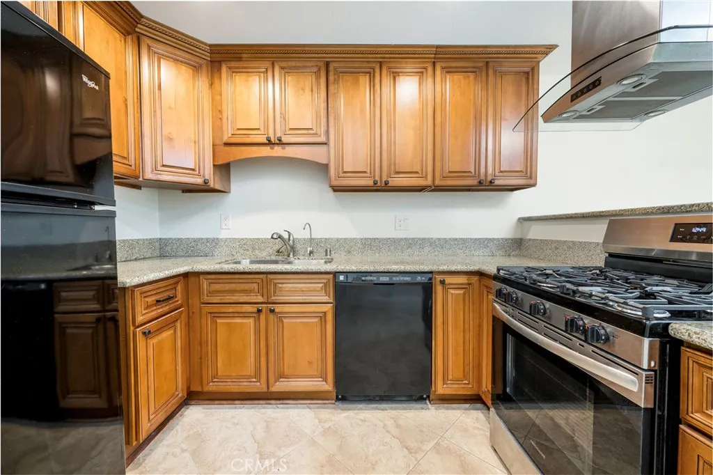 Additional image 8 of 630 S Knott Ave Unit 6, Anaheim, CA 92804