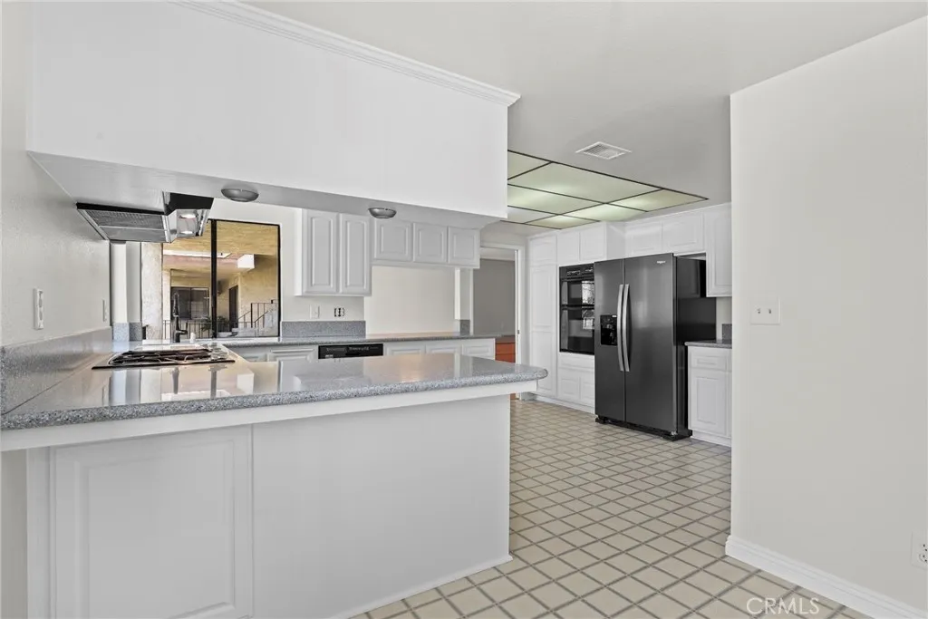 Additional image 60 of 2662 E 20th Street Unit 307, Signal Hill, CA 90755