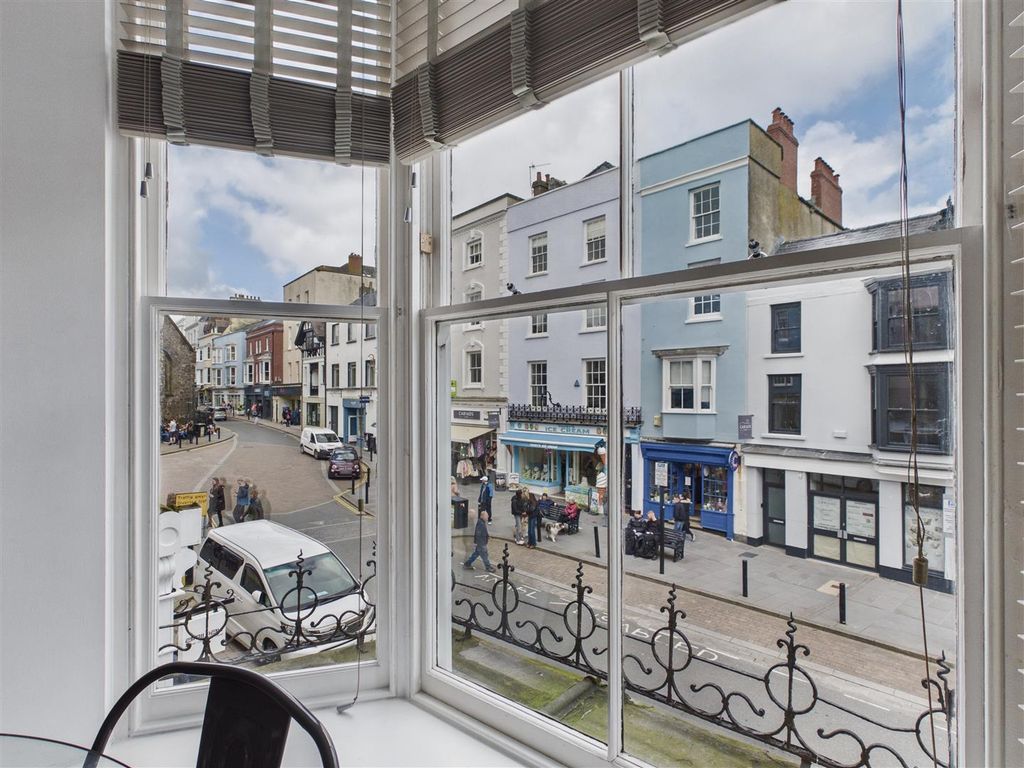 Additional image 4 of 3 bed flat for saleYork House, Tudor Square, Tenby SA70