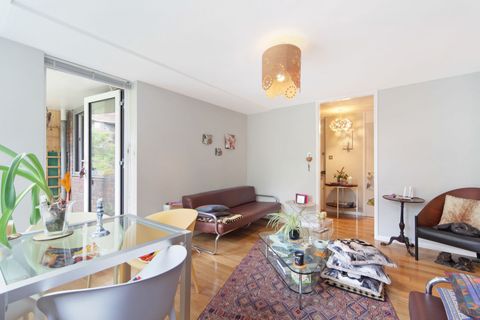 Tolchurch, Dartmouth Close, London W11