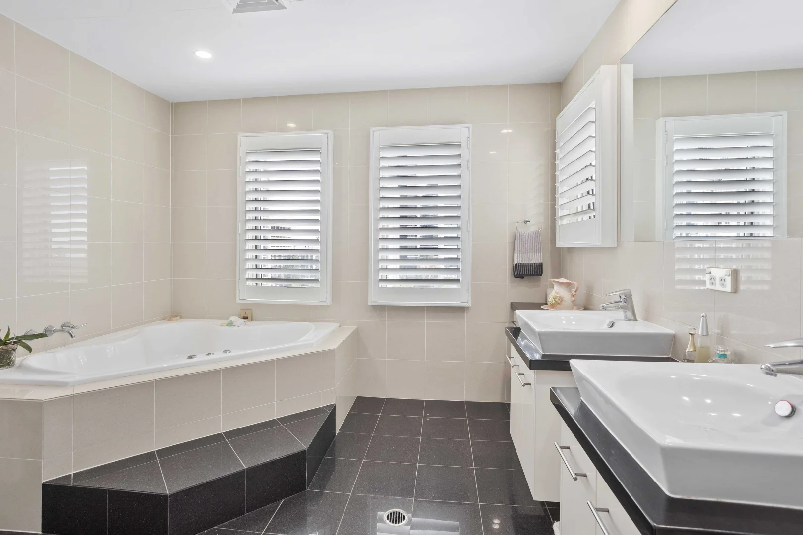 Additional image 15 of 26/19 Mermaid Avenue, Mermaid Beach QLD 4218