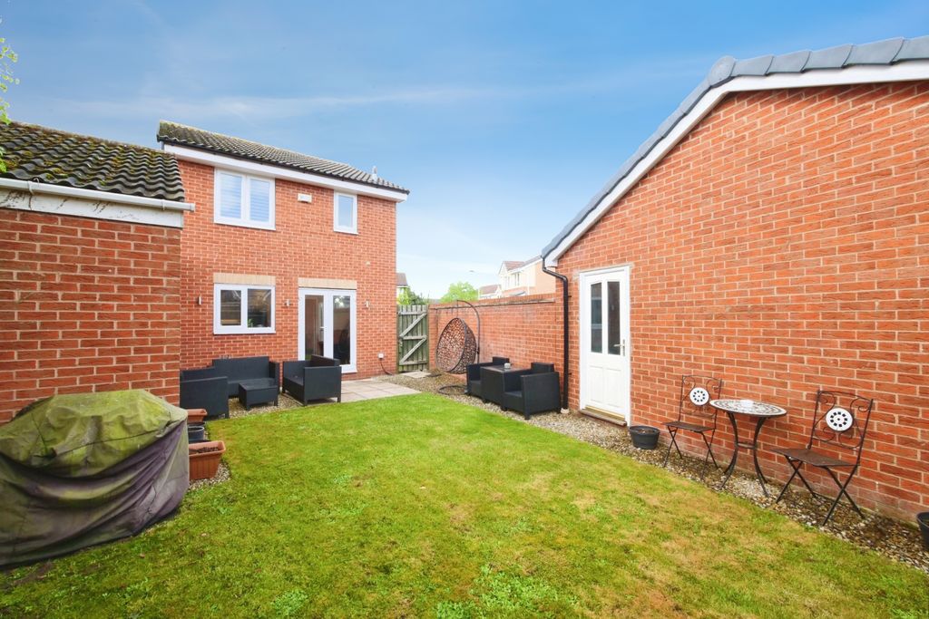 Additional image 2 of 3 bed detached house for saleHazelnut Grove, York YO30