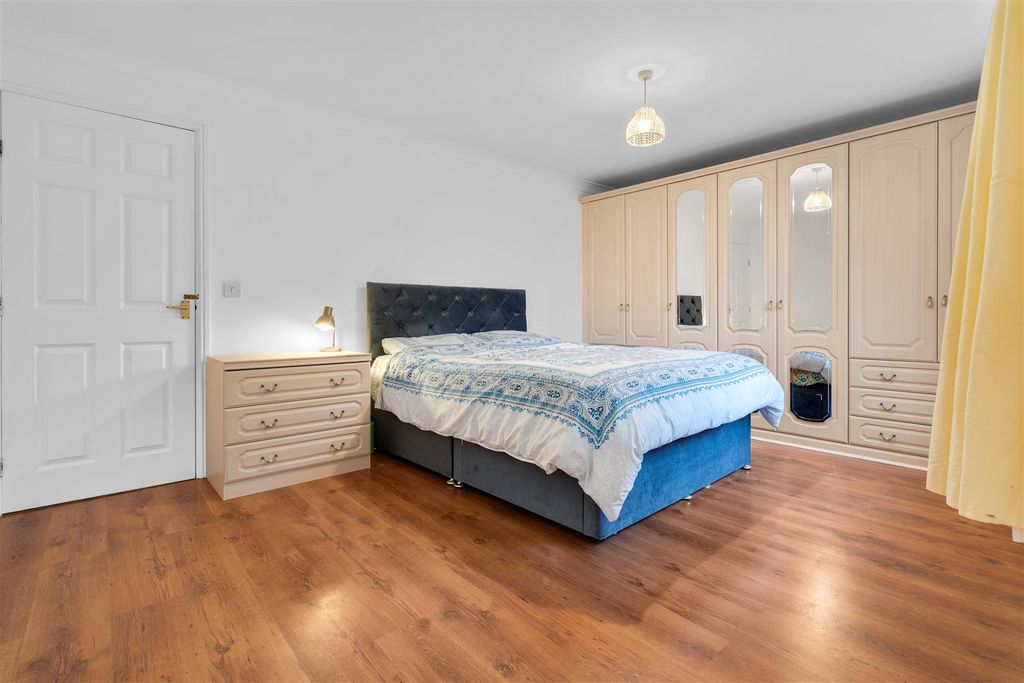 Additional image 15 of 4 bed detached house for saleKingfisher Close, Hartlepool TS26