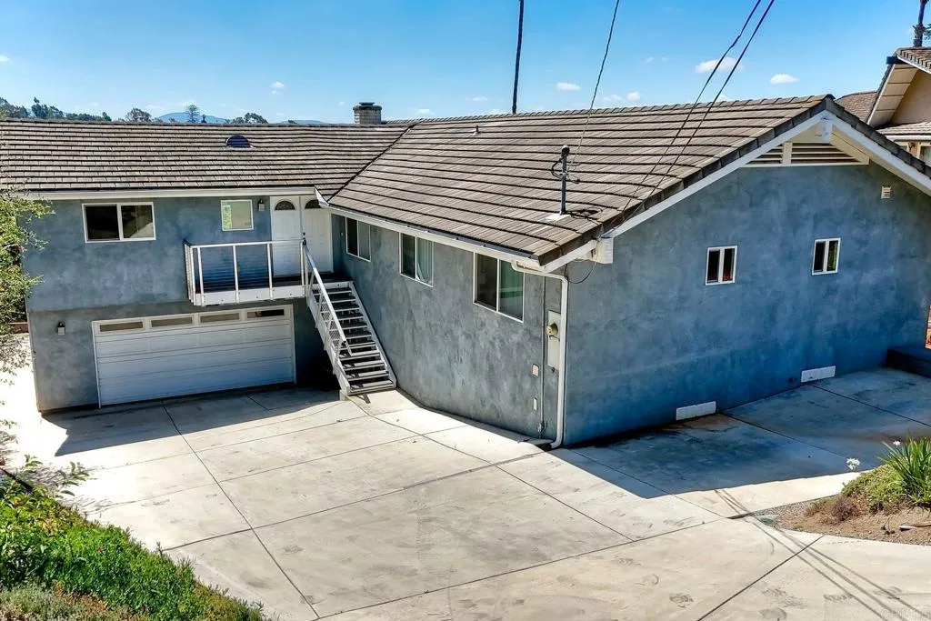 Additional image 3 of 1315 Alta Vista Drive, Vista, CA 92084