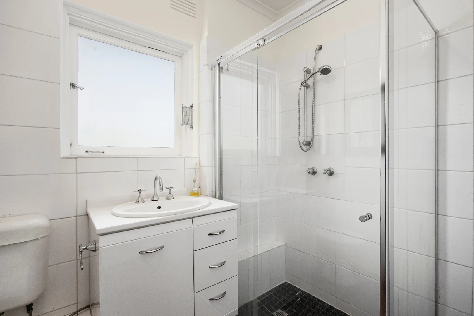 Additional image 4 of 8/3 Kireep Rd, Balwyn VIC 3103