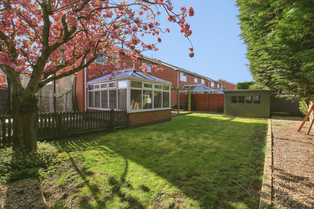 Additional image 25 of 3 bed detached house for saleAscot Drive, Peterborough PE1