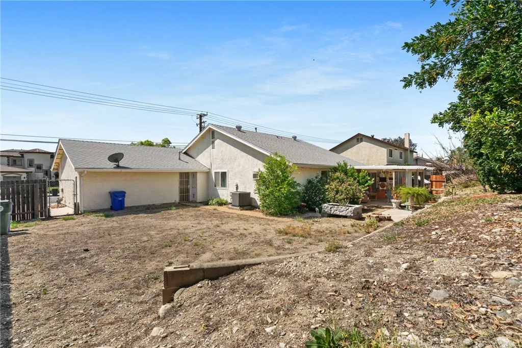 Additional image 33 of 966 Bohnert Avenue, Rialto, CA 92377