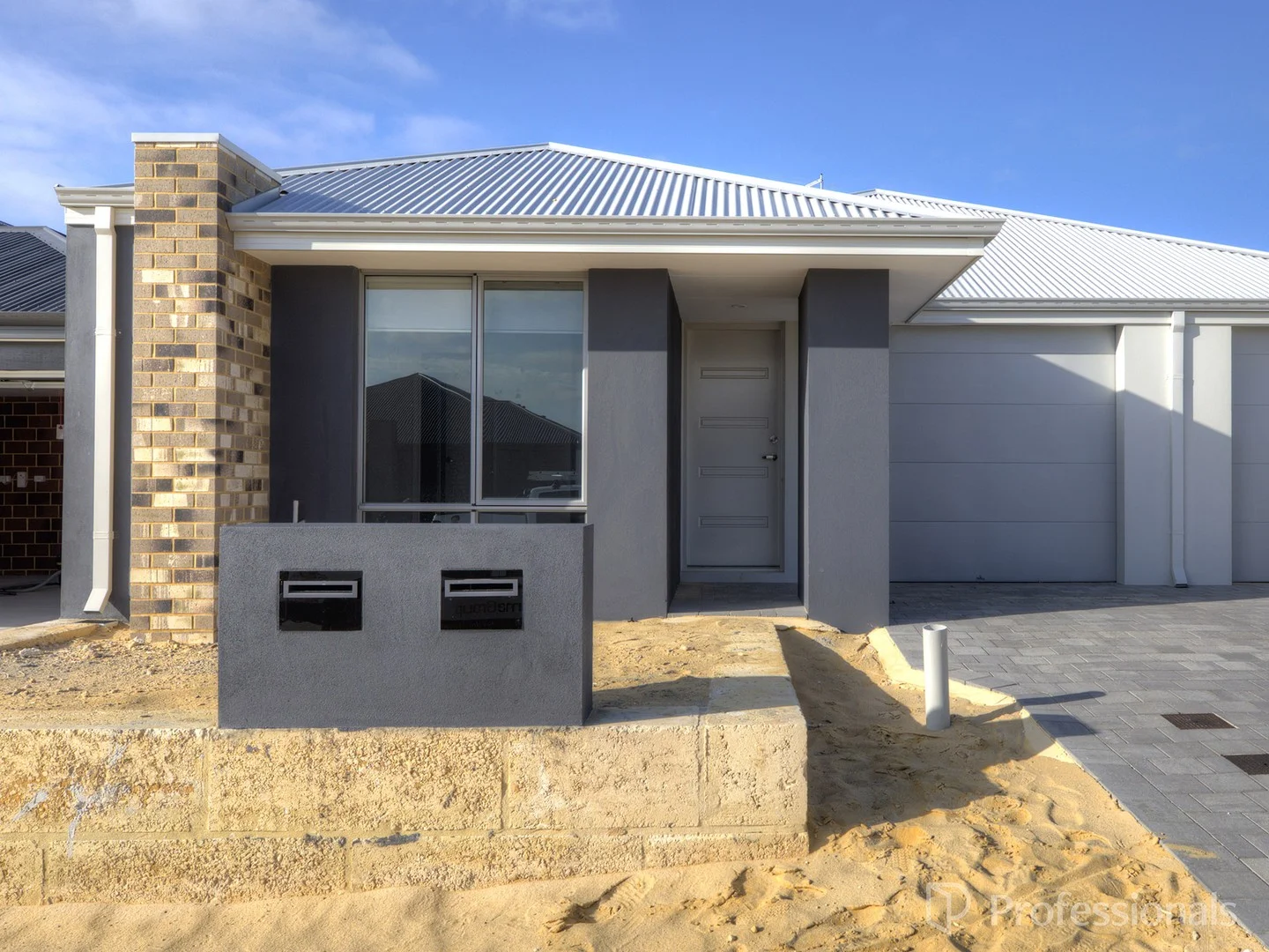 a/15 Coronation Way, Eglinton WA 6034
