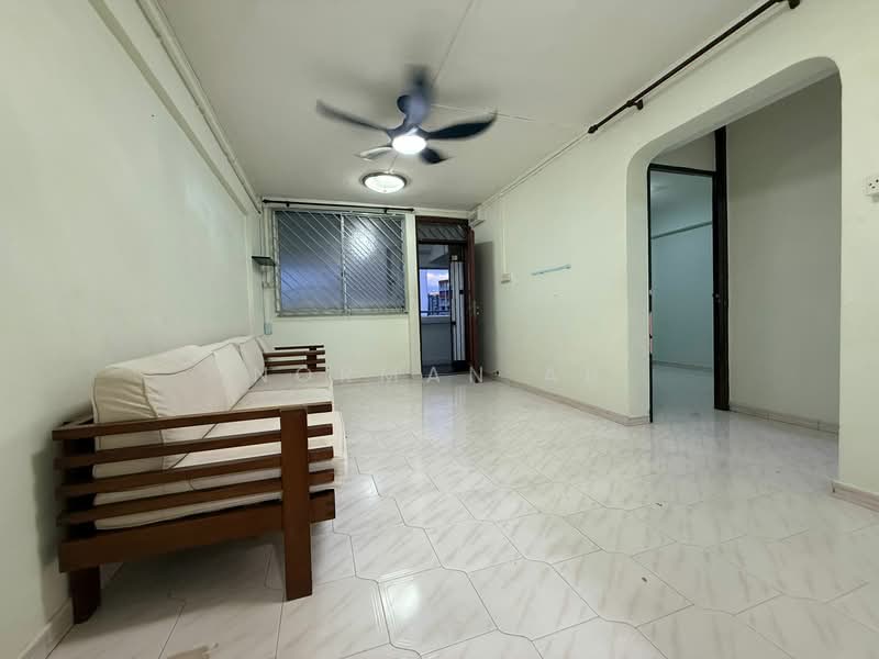 678 Hougang Avenue 8