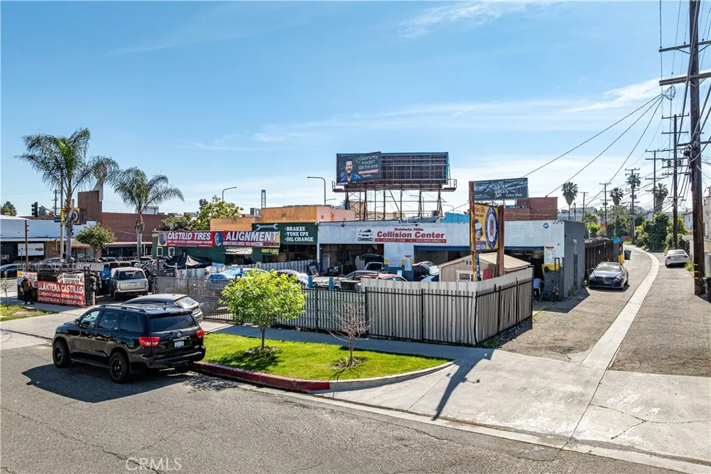 Additional image 10 of 4301 Crenshaw Blvd, Los Angeles, CA 90008