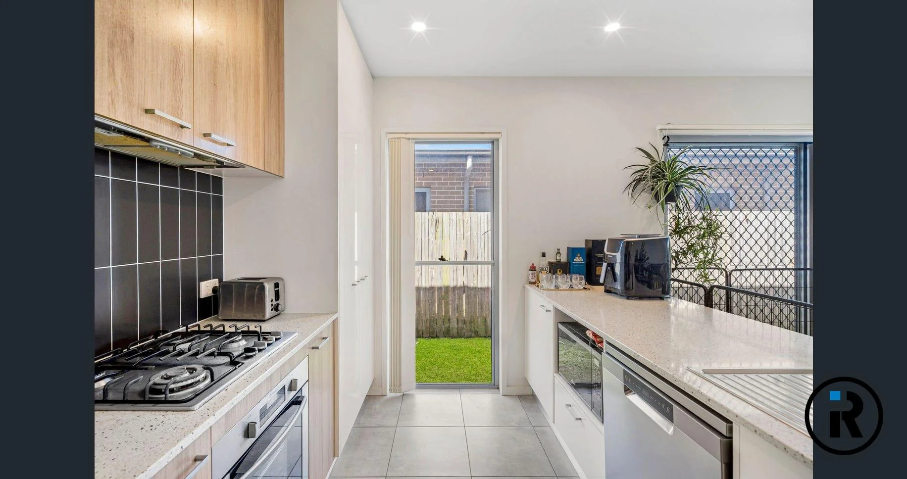 5 Hoop Pine Circuit, Coomera QLD 4209