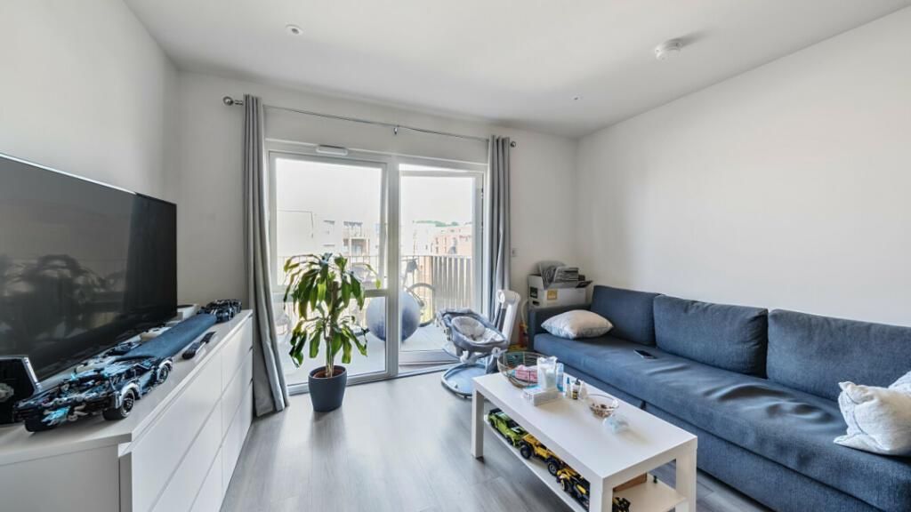 1 bed flat for saleBittacy Hill, Millbrook Park NW7