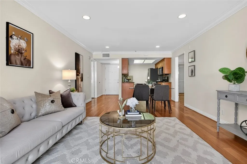 Additional image 52 of 612 N Columbus Avenue Unit 104, Glendale, CA 91203