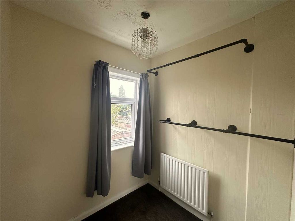 Additional image 10 of 3 bed semi-detached house for saleSt John's Road, Scunthorpe DN16