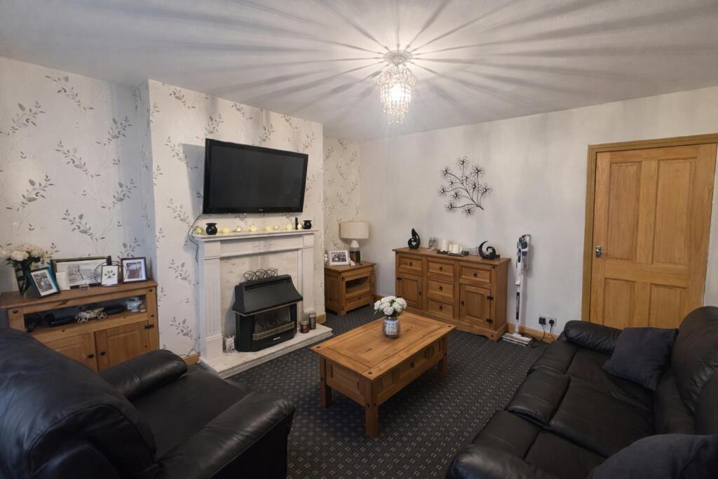 Calver Road, Keighley photo 2