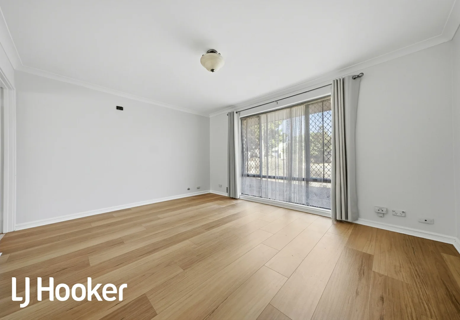 Additional image 9 of 70 Moorpark Avenue, Yanchep WA 6035